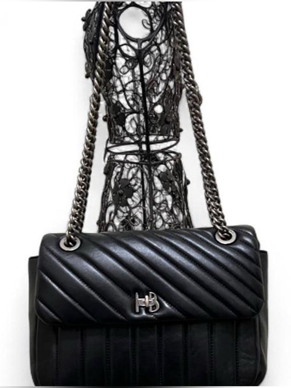 Henri bendel 712 Series